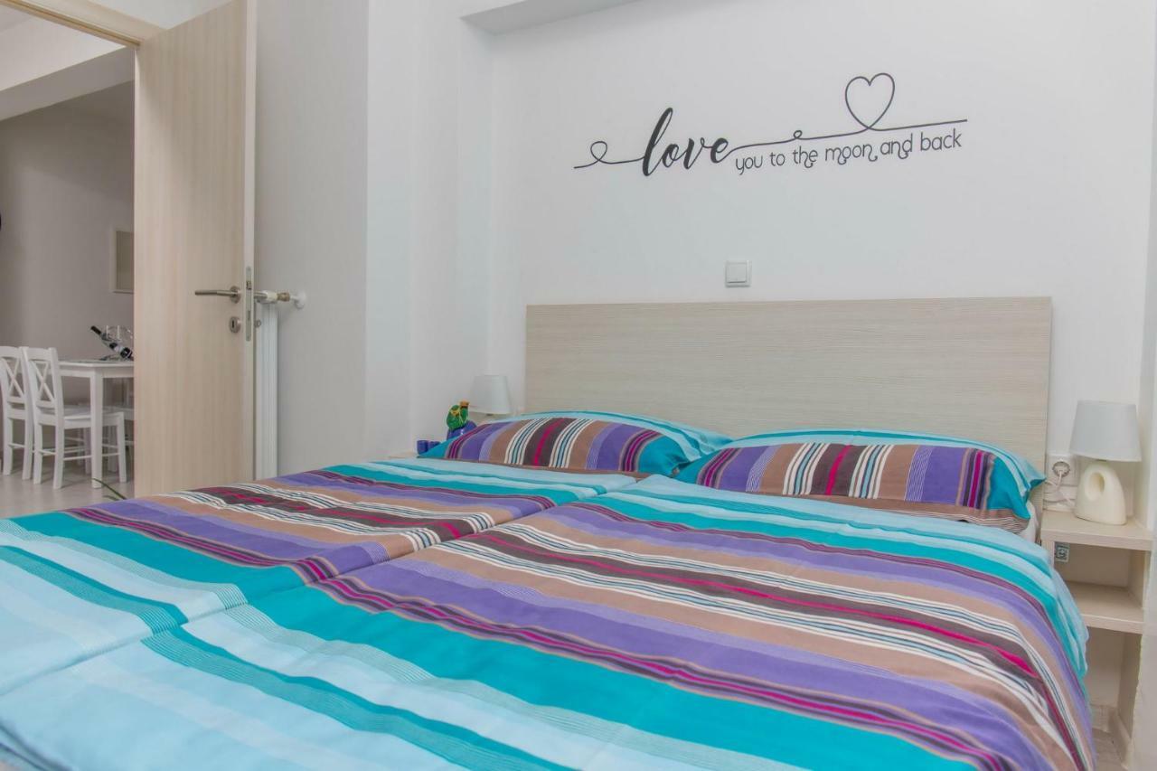 Apartments Zorica Dramalj Exterior photo