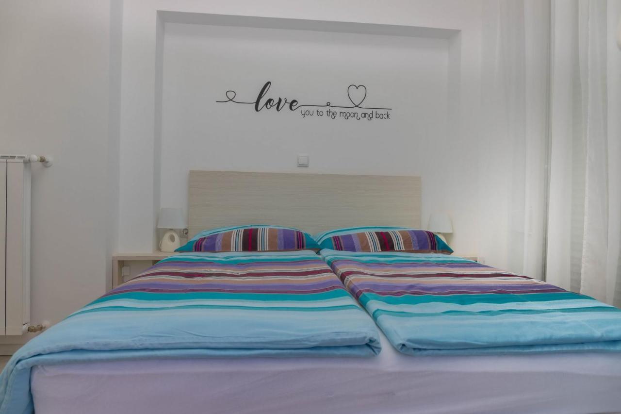Apartments Zorica Dramalj Exterior photo